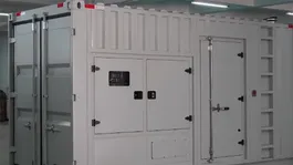 Gerador de energia elétrica alimentado por motor Yuchai