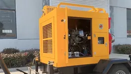 Bomba autoescorvante montada com carreta